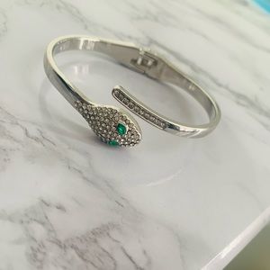 Snake bracelet
